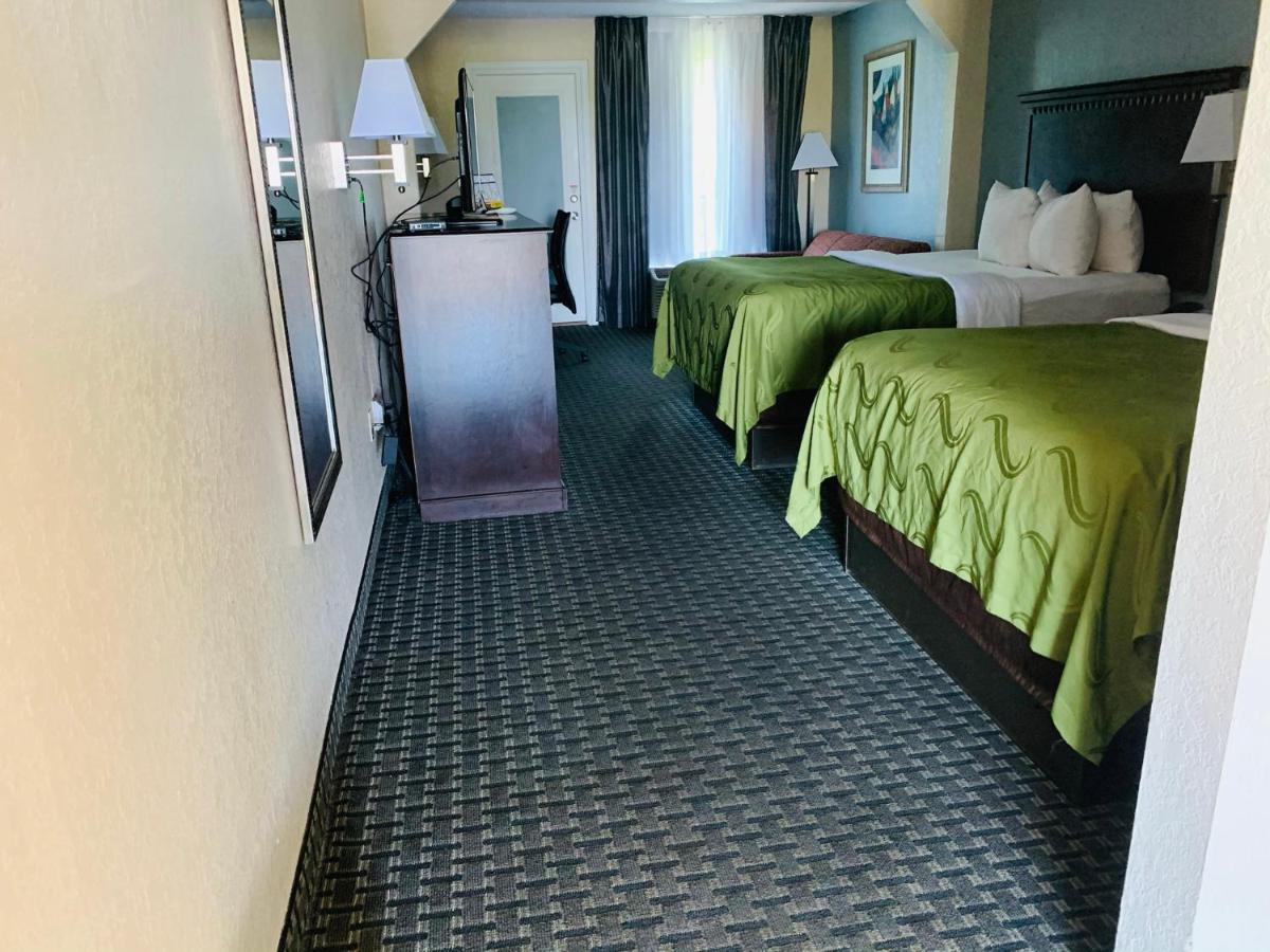 Quality Inn & Suites Miramar Beach Extérieur photo